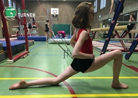 lunge-stretch-splits